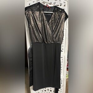 Sequin gold and Black Sleeveless wrap dress NWT small
